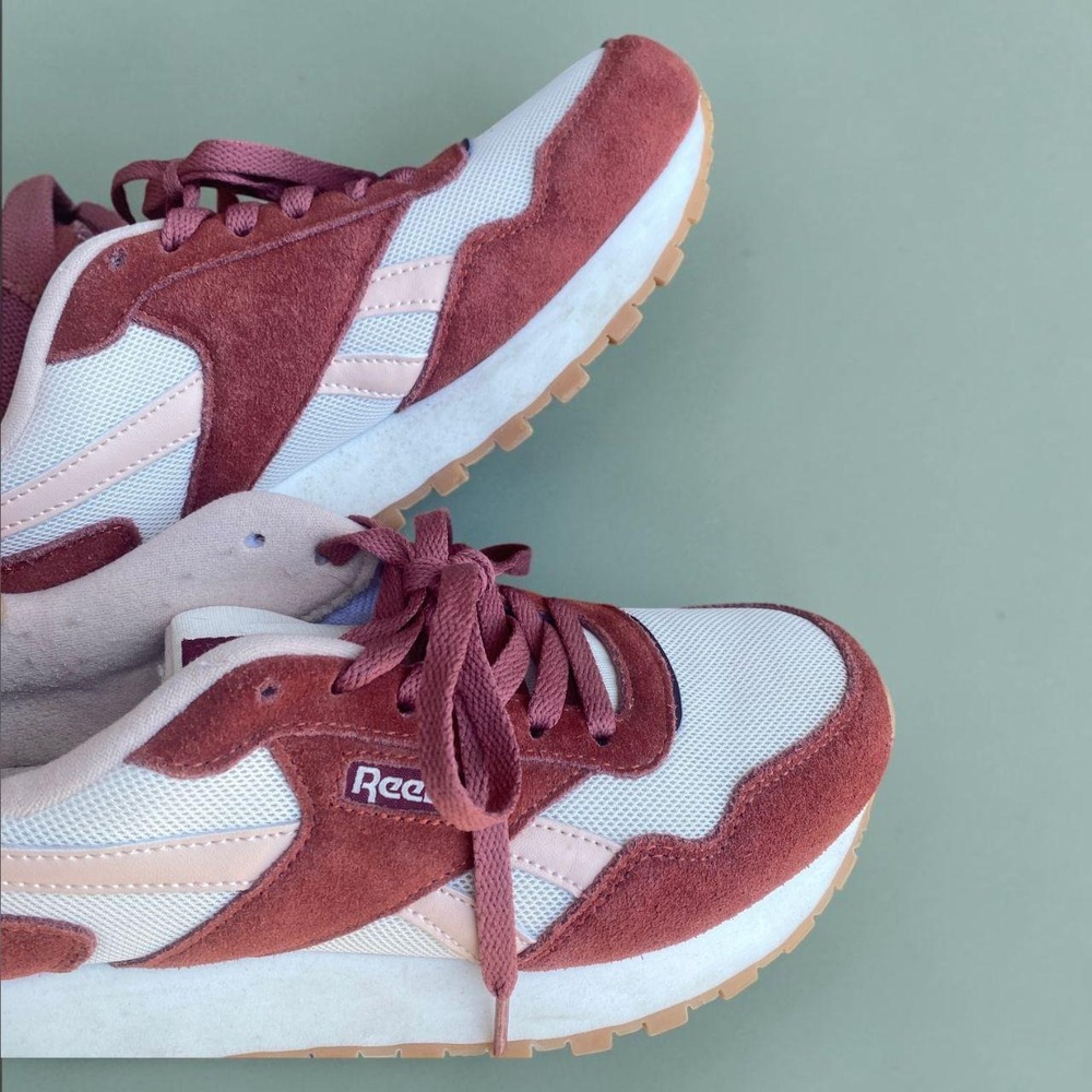 Reebok Dusty Rose Brick Suede Classic Low Top Sneakers US 8.5 UK Size 6